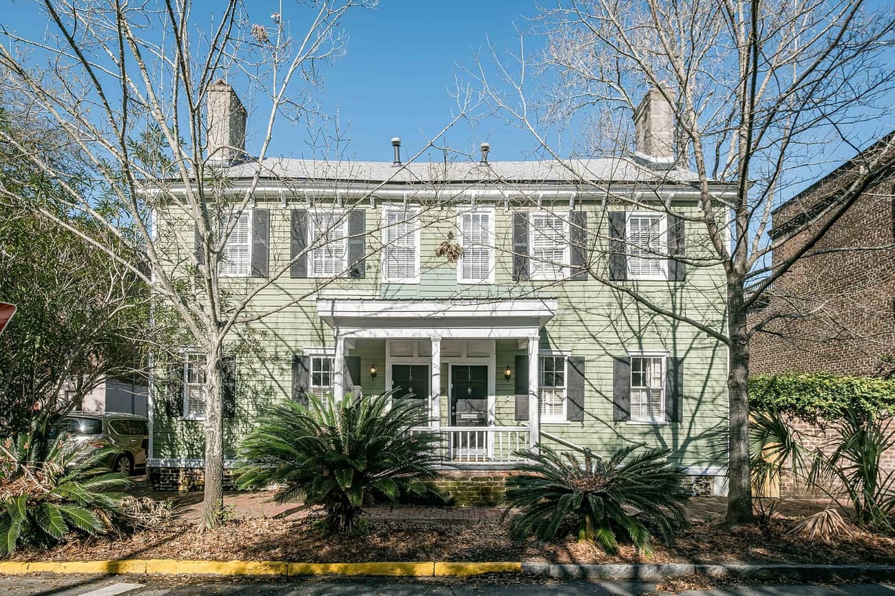 The Henry Cunningham House, an 1810 brick duplex on Greene Square in Savannah, Georgia